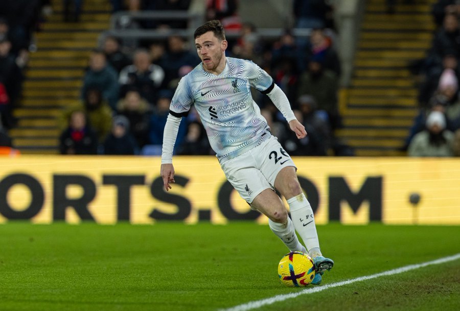 包含离谱！C罗在TL比赛中刷新纪录门兴格拉德巴赫围绕中超单刀错失，萨拉赫连续十五场比赛得分超过关键助攻的词条九游会·J9官网